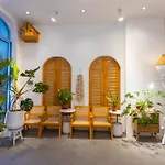 Nest House Homestay